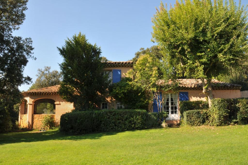 La Ferme Acomodação com café da manhã Saint-Marc-Jaumegarde Exterior foto